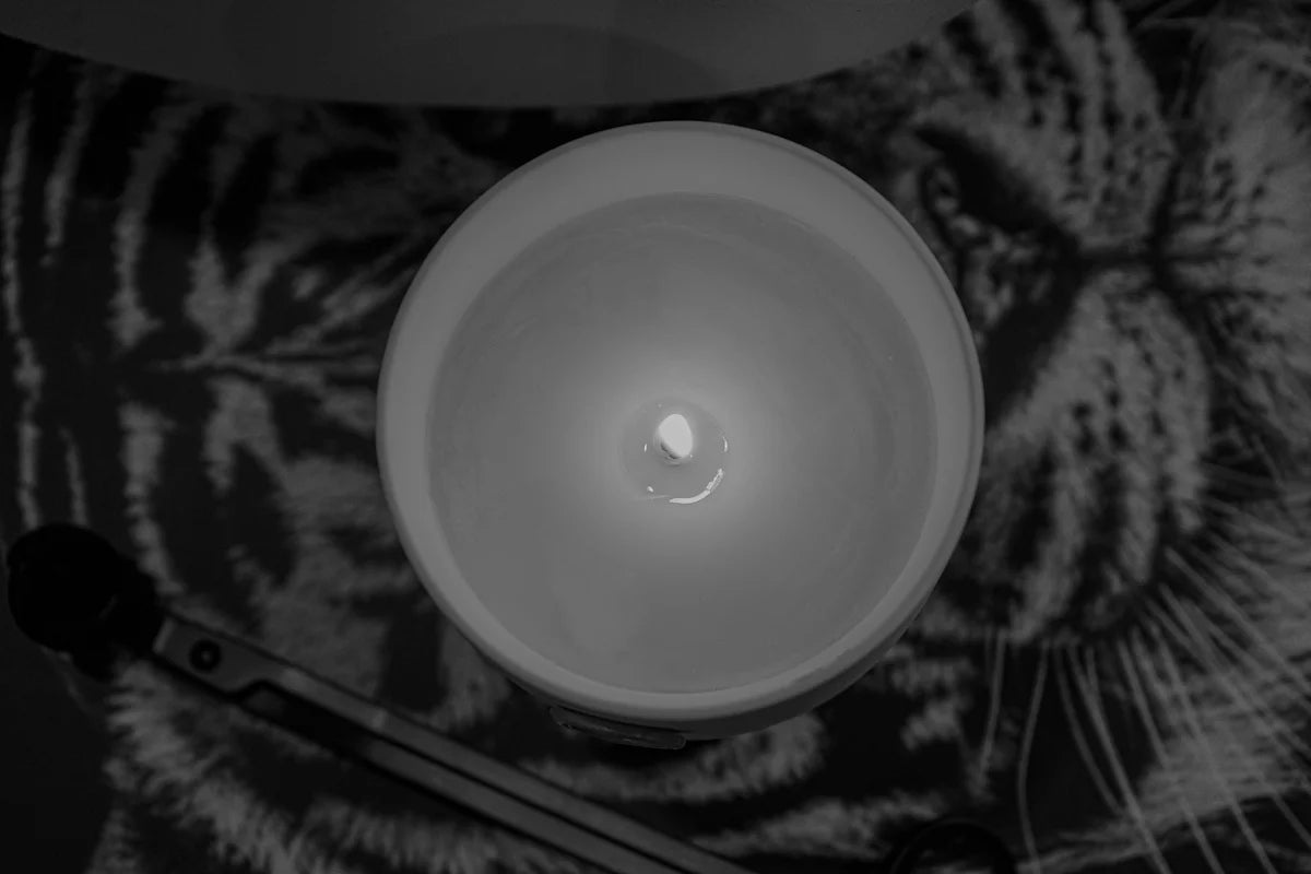 Candle care — Routine burning