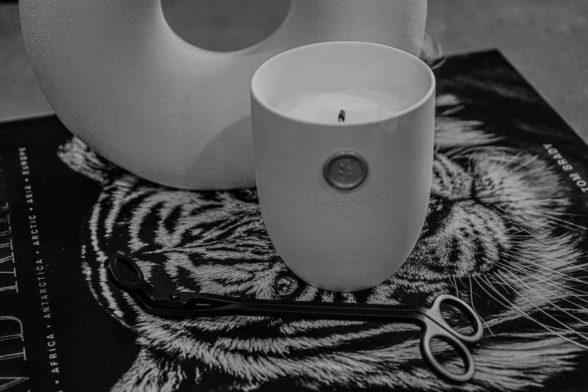 Candle care — Between burns